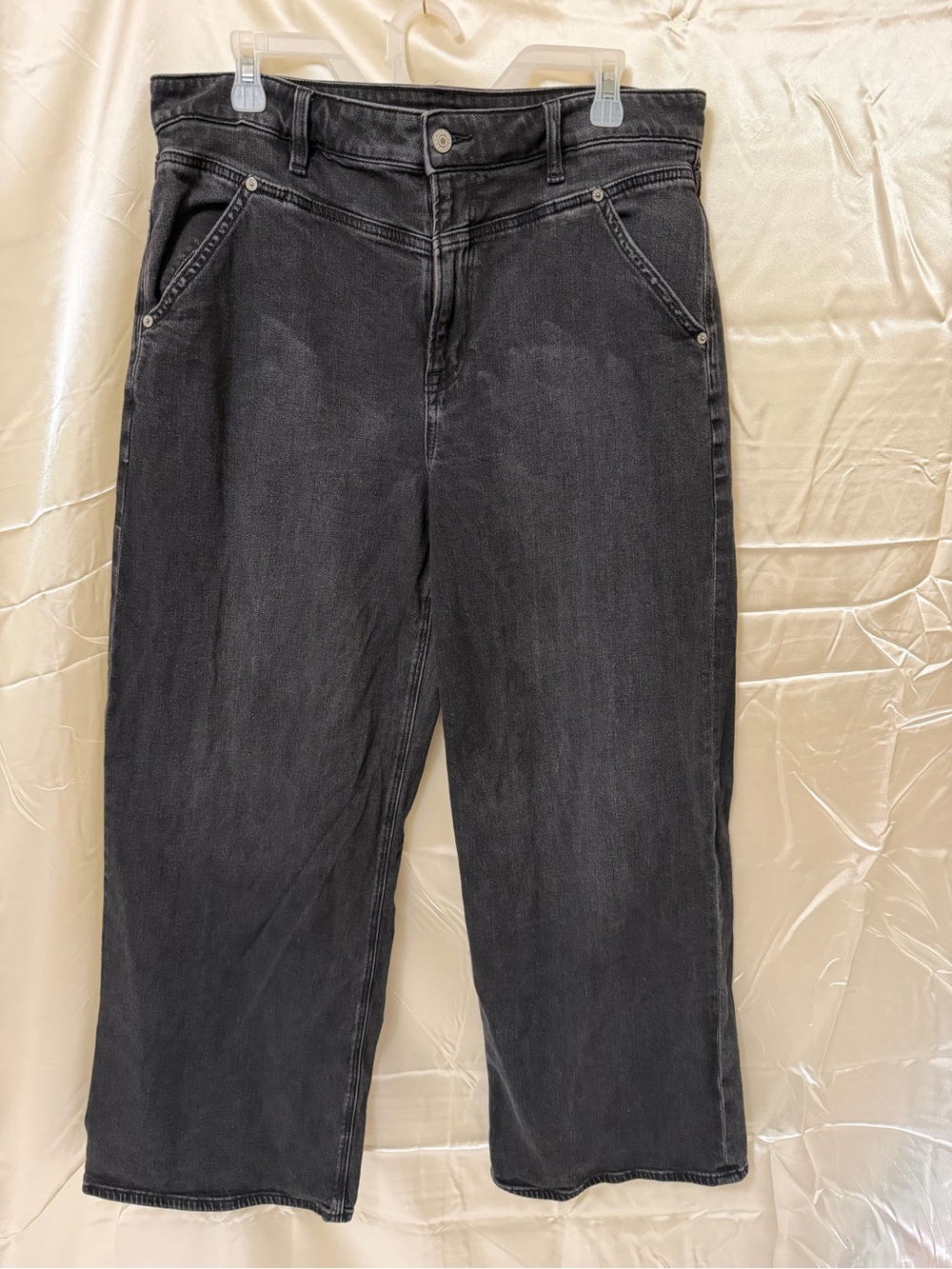American Eagle Black Wide Leg Cropped Jeans – Women’s Size 14